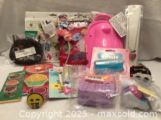 MaxSold Auction: Lot Of Assorted Kids Fun Stuff - Hamilton (Ontario, Canada) SELLER MANAGED Downsizing Online Auction - Moffat Road