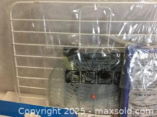 MaxSold Auction: Lot Of Assorted Kitchen Items - Hamilton (Ontario, Canada) SELLER MANAGED Downsizing Online Auction - Moffat Road