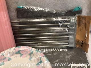 MaxSold Auction: Lot Of Assorted Kitchen Supplies - Hamilton (Ontario, Canada) SELLER MANAGED Downsizing Online Auction - Moffat Road