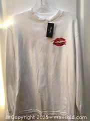 MaxSold Auction: Primitive Salteboarding LS Shirt Medium - Hamilton (Ontario, Canada) SELLER MANAGED Downsizing Online Auction - Moffat Road