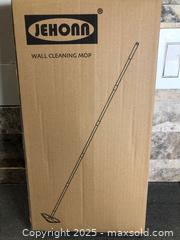 MaxSold Auction: Wall / Floor Cleaning Mop - Hamilton (Ontario, Canada) SELLER MANAGED Downsizing Online Auction - Moffat Road