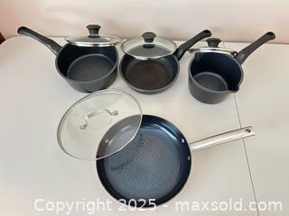 MaxSold Auction: 8-Piece Ceramic-Style Nonstick Cookware Set with Lids - Waterloo (Ontario, Canada) SELLER MANAGED Estate Sale Online Auction -  New Hampshire Street