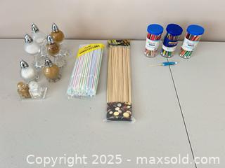 MaxSold Auction: Glass Salt &#38; Pepper Shakers, Cruet Set, Skewers &#38; Toothpicks - Waterloo (Ontario, Canada) SELLER MANAGED Estate Sale Online Auction -  New Hampshire Street