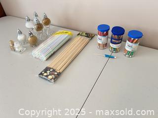 MaxSold Auction: Glass Salt &#38; Pepper Shakers, Cruet Set, Skewers &#38; Toothpicks - Waterloo (Ontario, Canada) SELLER MANAGED Estate Sale Online Auction -  New Hampshire Street