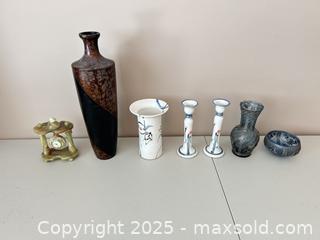 MaxSold Auction: Lot of Decorative Ceramics, Assorted Vases, Candlestick & Clock - Waterloo (Ontario, Canada) SELLER MANAGED Estate Sale Online Auction -  New Hampshire Street