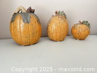 MaxSold Auction: Set of 3 Decorative Ceramic Pumpkins, Small/Med/Large - Waterloo (Ontario, Canada) SELLER MANAGED Estate Sale Online Auction -  New Hampshire Street