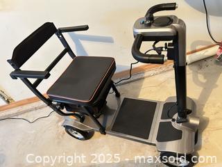 MaxSold Auction: Topmate ES40 Foldable 4-Wheel Mobility Travel Scooter - Waterloo (Ontario, Canada) SELLER MANAGED Estate Sale Online Auction -  New Hampshire Street