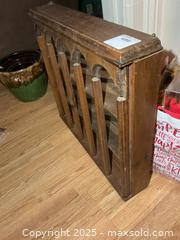 MaxSold Auction: Display Shelf A - Greater Napanee (Ontario, Canada) PARTNER MANAGED Estate Sale Online Auction - Camden Road