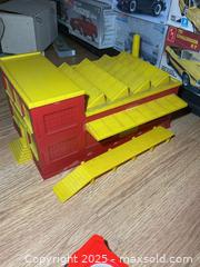 MaxSold Auction: Marxville Toy Factory And Stagecoach A - Greater Napanee (Ontario, Canada) PARTNER MANAGED Estate Sale Online Auction - Camden Road