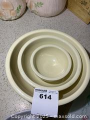 MaxSold Auction: Mixing Bowls A - Greater Napanee (Ontario, Canada) PARTNER MANAGED Estate Sale Online Auction - Camden Road