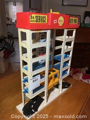 MaxSold Auction: Parking Garage A - Greater Napanee (Ontario, Canada) PARTNER MANAGED Estate Sale Online Auction - Camden Road