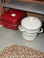 MaxSold Auction: Roaster And Pasta Pot A - Greater Napanee (Ontario, Canada) PARTNER MANAGED Estate Sale Online Auction - Camden Road