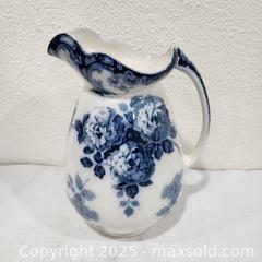 MaxSold Auction: Albion Pottery Blue Floral Ceramic Pitcher Basin Pair - Sacramento (California, USA) SELLER MANAGED Reseller Online Auction - Arden Way