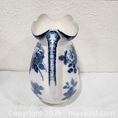 MaxSold Auction: Albion Pottery Blue Floral Ceramic Pitcher Basin Pair - Sacramento (California, USA) SELLER MANAGED Reseller Online Auction - Arden Way