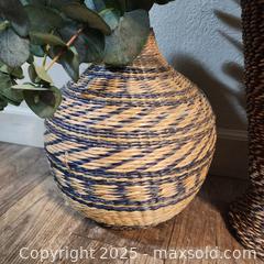 MaxSold Auction: Set of Woven Floor Vases with Decorative Stems (Set of 3) - Sacramento (California, USA) SELLER MANAGED Reseller Online Auction - Arden Way