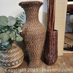 MaxSold Auction: Set of Woven Floor Vases with Decorative Stems (Set of 3) - Sacramento (California, USA) SELLER MANAGED Reseller Online Auction - Arden Way