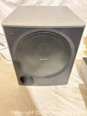 MaxSold Auction: Sony Home Theater 5.1 AV Receiver with Subwoofer &#38; 5 Satellites - Toronto (Ontario, Canada) SELLER MANAGED Downsizing Online Auction - Rutherford Avenue