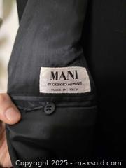 MaxSold Auction: Mani Suit - Vancouver (British Columbia, Canada) PARTNER MANAGED Downsizing Online Auction - Montcalm Street (CONDO)