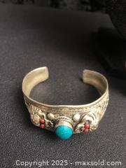 MaxSold Auction: Himalayan Jewellery - Saanich (British Columbia, Canada) SELLER MANAGED Downsizing Online Auction - Colquitz Avenue