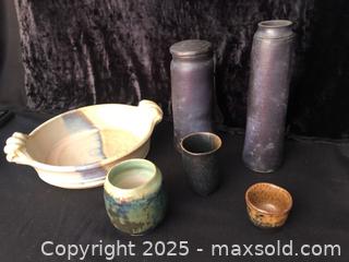 MaxSold Auction: Studio Art Pottery - Saanich (British Columbia, Canada) SELLER MANAGED Downsizing Online Auction - Colquitz Avenue