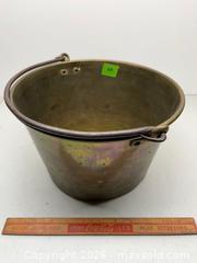 MaxSold Auction: Jelly pail  - Stone Mills (Camden East) (Ontario, Canada) SELLER MANAGED Downsizing Online Auction - County Road 1