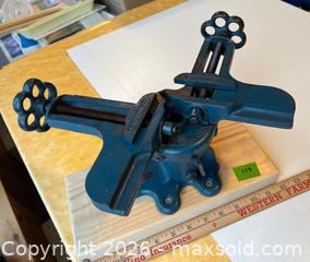 MaxSold Auction: Stanley no 400 mitre vise - Stone Mills (Camden East) (Ontario, Canada) SELLER MANAGED Downsizing Online Auction - County Road 1