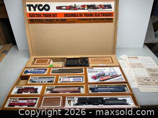 MaxSold Auction: TYCO model train  - Stone Mills (Camden East) (Ontario, Canada) SELLER MANAGED Downsizing Online Auction - County Road 1