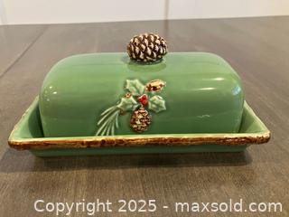 MaxSold Auction: Christmas Butter Dish - Ottawa (Ontario, Canada) SELLER MANAGED Downsizing Online Auction - Zephyr Avenue