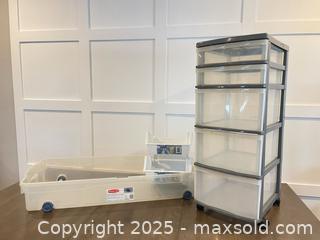 MaxSold Auction: Set of Plastic Storage Organizers - Ottawa (Ontario, Canada) SELLER MANAGED Downsizing Online Auction - Zephyr Avenue