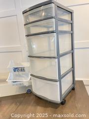 MaxSold Auction: Set of Plastic Storage Organizers - Ottawa (Ontario, Canada) SELLER MANAGED Downsizing Online Auction - Zephyr Avenue