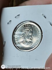 MaxSold Auction: Canada Men&#39;s Colorized Hockey Coin 25 Cent - South Frontenac (Ontario, Canada) SELLER MANAGED Downsizing Online Auction - Battersea Road