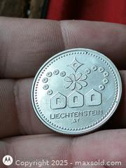 MaxSold Auction: Large Crown Medallion Mint - South Frontenac (Ontario, Canada) SELLER MANAGED Downsizing Online Auction - Battersea Road