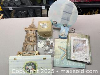 MaxSold Auction: Coastal/Nautical Lot: Mixed Wall & Table Decor - Warwick (Rhode Island, USA) SELLER MANAGED Reseller Online Auction - Warwick Avenue