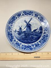 MaxSold Auction: Delft-Style Blue &#38; White Decorative Plate &#38; Framed Tile - Warwick (Rhode Island, USA) SELLER MANAGED Reseller Online Auction - Warwick Avenue