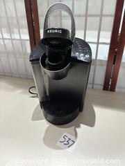 MaxSold Auction: Keurig K-40 Single-Serve Pod Coffee Maker, Black/Silver - Warwick (Rhode Island, USA) SELLER MANAGED Reseller Online Auction - Warwick Avenue