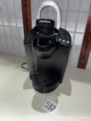 MaxSold Auction: Keurig K-40 Single-Serve Pod Coffee Maker, Black/Silver - Warwick (Rhode Island, USA) SELLER MANAGED Reseller Online Auction - Warwick Avenue