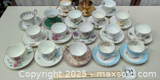 MaxSold Auction: Lot of 18 Teacup &#38; Saucer Sets, Porcelain/Bone China - Warwick (Rhode Island, USA) SELLER MANAGED Reseller Online Auction - Warwick Avenue
