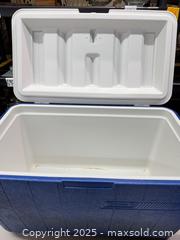 MaxSold Auction: Lot of 4 Coolers &#38; Beverage Jug — Large ~48 qt - Warwick (Rhode Island, USA) SELLER MANAGED Reseller Online Auction - Warwick Avenue