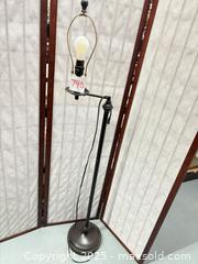 MaxSold Auction: Metal Upright Floor Lamp, 60–66 in - Warwick (Rhode Island, USA) SELLER MANAGED Reseller Online Auction - Warwick Avenue