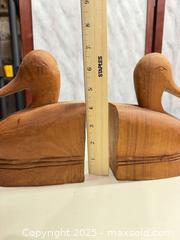 MaxSold Auction: Mixed Lot: Wooden Duck Bookends, Bowl &#38; 3 Wood Slices - Warwick (Rhode Island, USA) SELLER MANAGED Reseller Online Auction - Warwick Avenue
