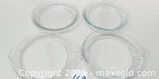 MaxSold Auction: Pyrex Clear Glass Shallow Pie/Baking Dishes — Lot of 4 - Warwick (Rhode Island, USA) SELLER MANAGED Reseller Online Auction - Warwick Avenue