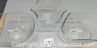 MaxSold Auction: Set of 3 Vintage Clear Scalloped Glass Serving Bowls - Warwick (Rhode Island, USA) SELLER MANAGED Reseller Online Auction - Warwick Avenue