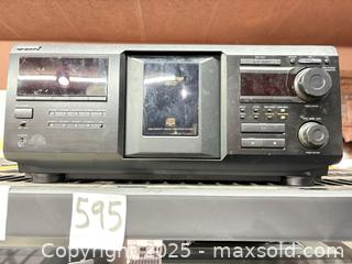 MaxSold Auction: Sony CDP-CX455 400-CD Mega Storage CD Changer Player Black - Warwick (Rhode Island, USA) SELLER MANAGED Reseller Online Auction - Warwick Avenue