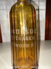MaxSold Auction: Vintage Glass Seltzer / Soda Siphon Bottles  - Warwick (Rhode Island, USA) SELLER MANAGED Reseller Online Auction - Warwick Avenue