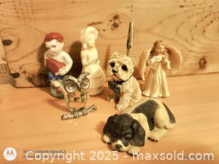 MaxSold Auction: Dogs and Collectible figurines - South Frontenac (Ontario, Canada) SELLER MANAGED Downsizing Online Auction - Battersea Road