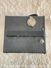 MaxSold Auction: Vintage Ansco SHUR-FLASH Film Type 120 Camera  - Toronto (Ontario, Canada) SELLER MANAGED Reseller Online Auction -  Bayview Avenue