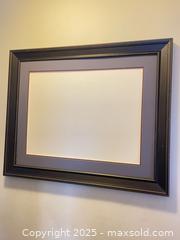 MaxSold Auction: Vintage MDF Picture Frame 32” x 26” - Toronto (Ontario, Canada) SELLER MANAGED Reseller Online Auction -  Bayview Avenue