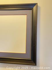 MaxSold Auction: Vintage MDF Picture Frame 32” x 26” - Toronto (Ontario, Canada) SELLER MANAGED Reseller Online Auction -  Bayview Avenue