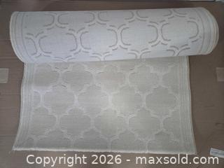 MaxSold Auction: Brand new ! Carpet runner.  - Vaughan (Ontario, Canada) SELLER MANAGED Commercial Liquidation Online Auction - Nashville Road