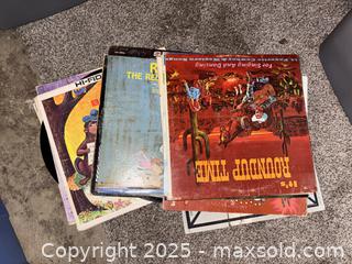 MaxSold Auction: Lot of 15-20 Vintage Children's Vinyl Records - Maple Ridge (British Columbia, Canada) PARTNER MANAGED Estate Sale Online Auction - Blanshard Street (STORAGE)